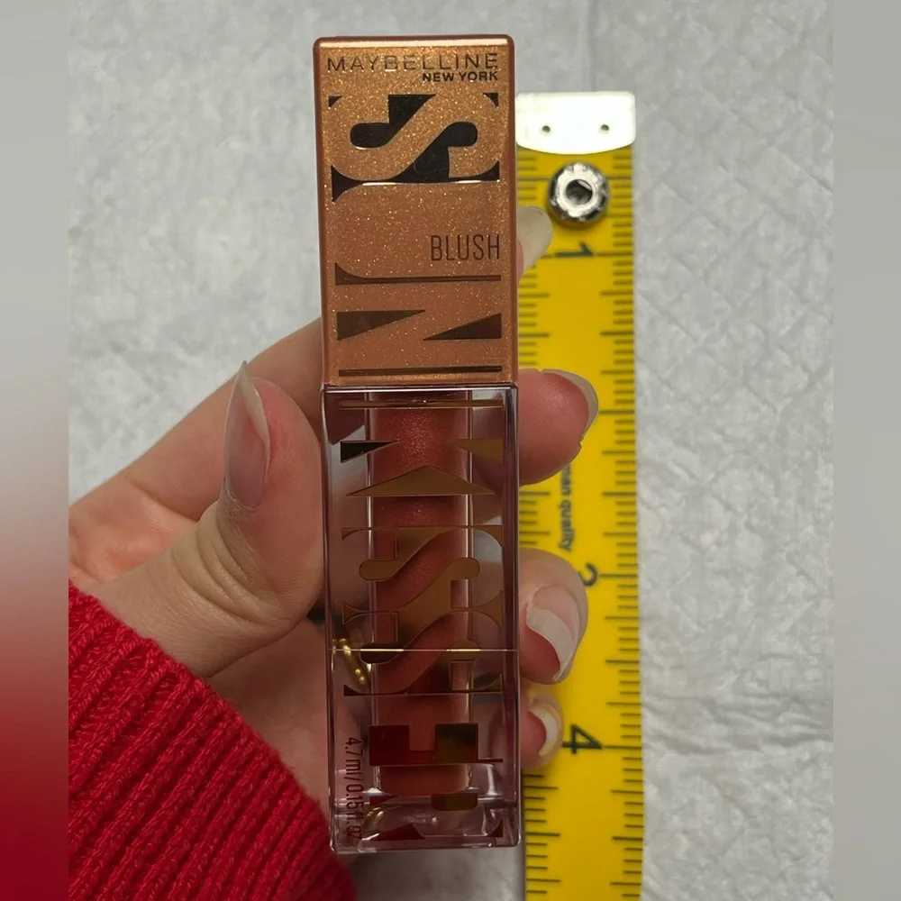 Maybelline vibrant red